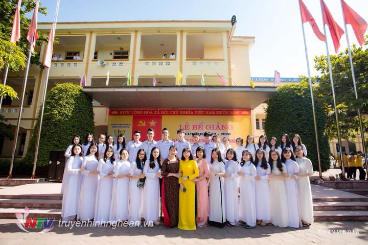 Trường THPT chuyên Phan Bội Châu
