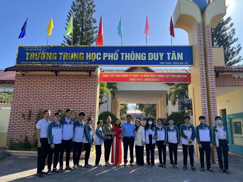 Trường THPT Duy Tân