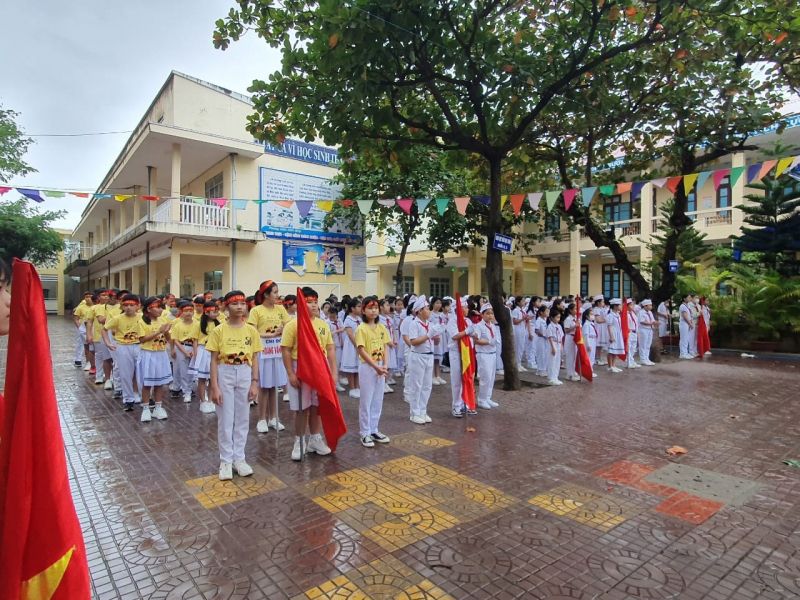 Trường Tiểu học Âu Cơ