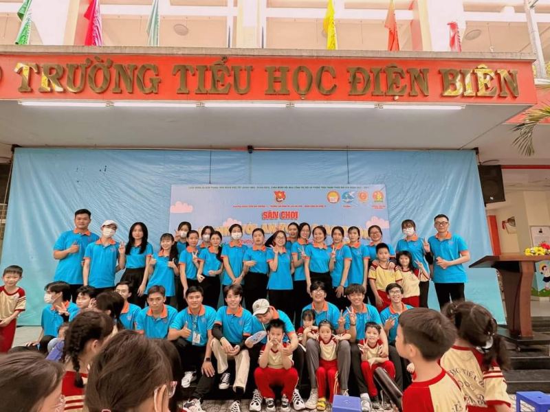 Trường Tiểu học Điện Biên