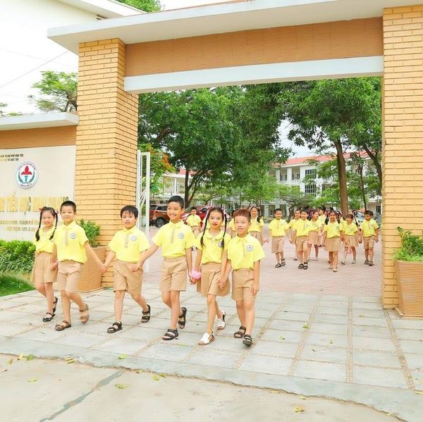 Trường tiểu học Khai Quang