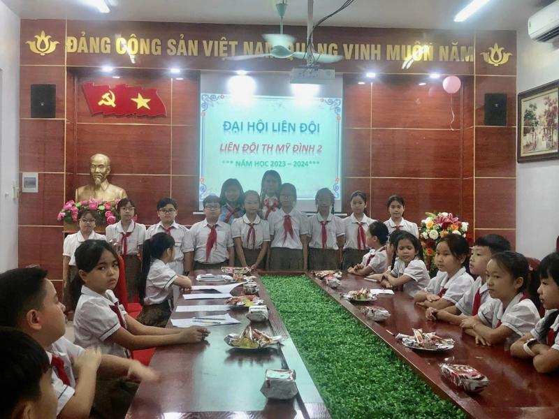 Trường tiểu học Mỹ Đình 2