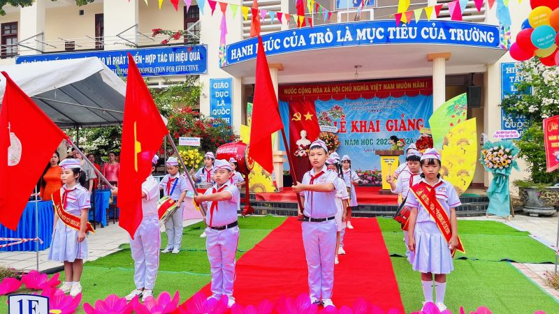 Trường Tiểu học Nghĩa Dõng