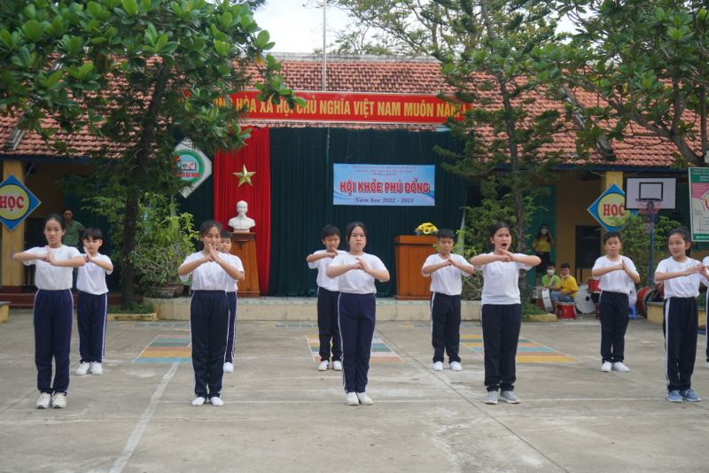 Trường Tiểu Học Nguyễn Bá Ngọc