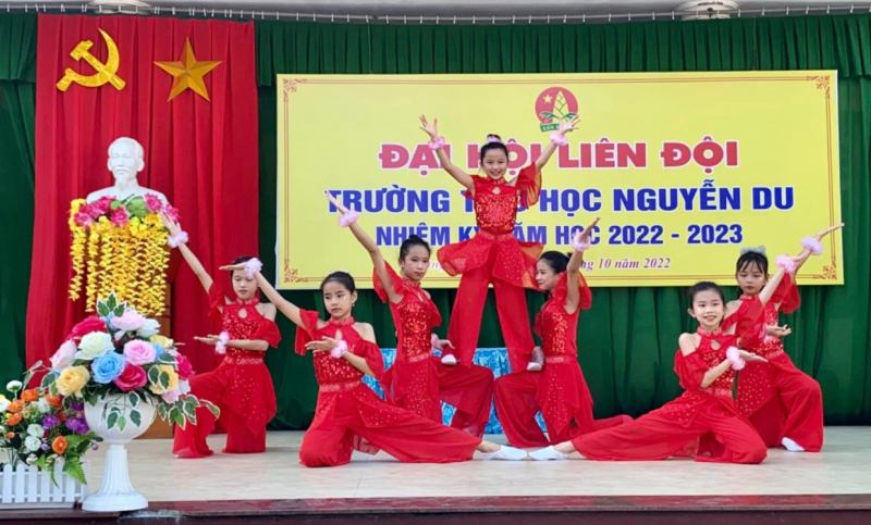 Trường Tiểu học Nguyễn Du