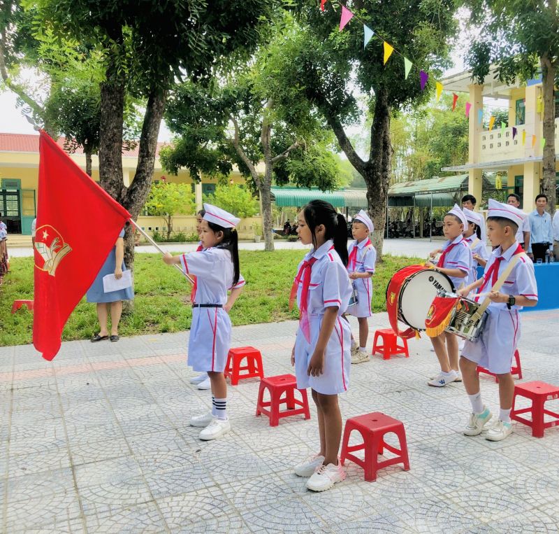 Trường Tiểu học Phú Đa 2