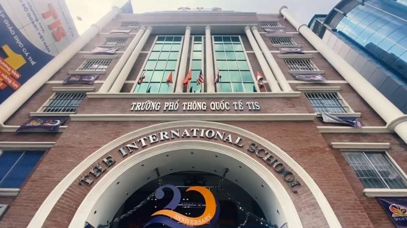 Trường trung học quốc tế The International School - TIS