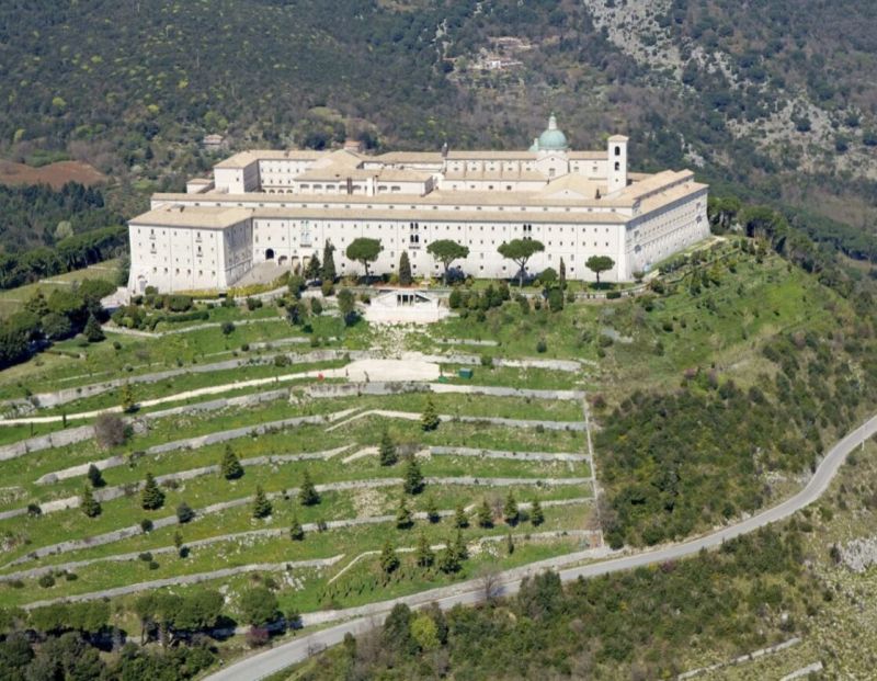 Tu viện Cassino Monte - Ý