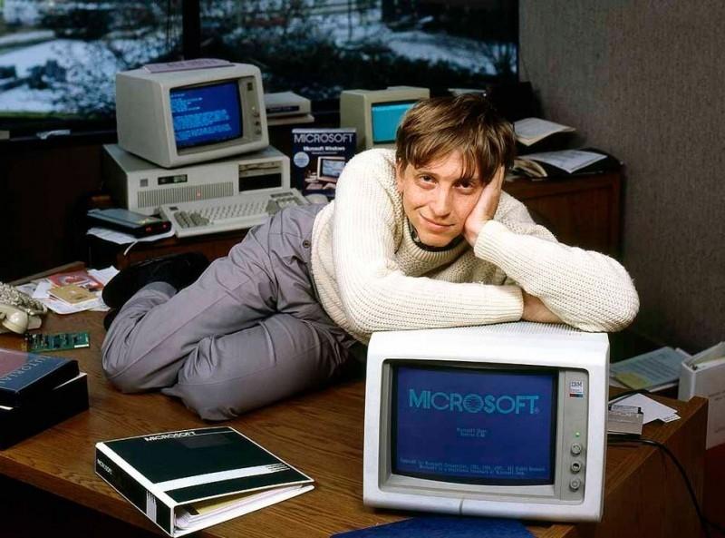 Bill Gates tự viết chương trình máy tính từ khi còn nhỏ