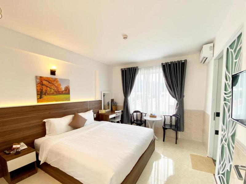 Tuấn Ninh Hotel