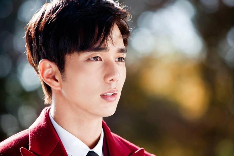 Yoo Seung Ho