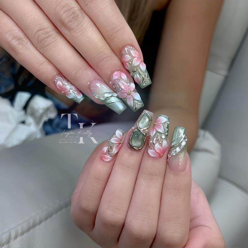 Tuyền Kelly Nails