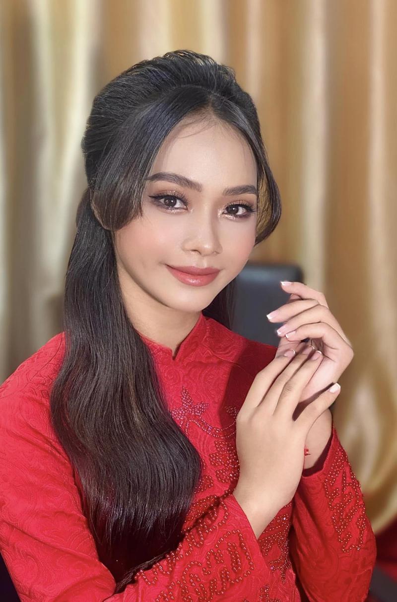 Tuyền Phạm Makeup Artist