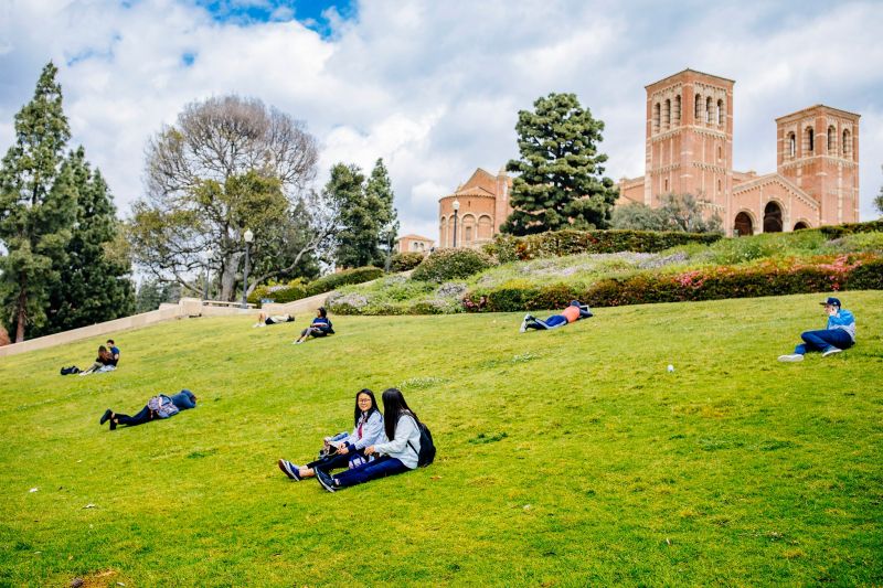 Đại học California Los Angeles (UCLA)