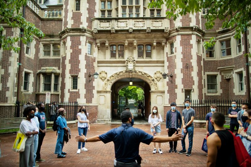 University of Pennsylvania là một tổ chức nghiên cứu tập trung mạnh mẽ vào chương trình giảng dạy liên ngành