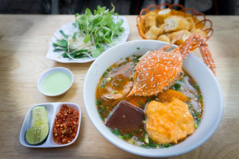 Top 9 quán ăn ngon tại phố Lò Đúc - Hà Nội