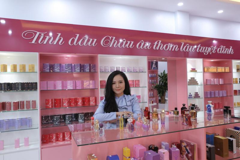 Út Huệ Store - Nước hoa - Mỹ phẩm Charme chính hãng