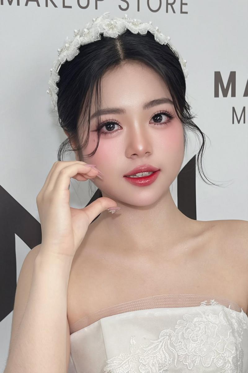 Makeup Út