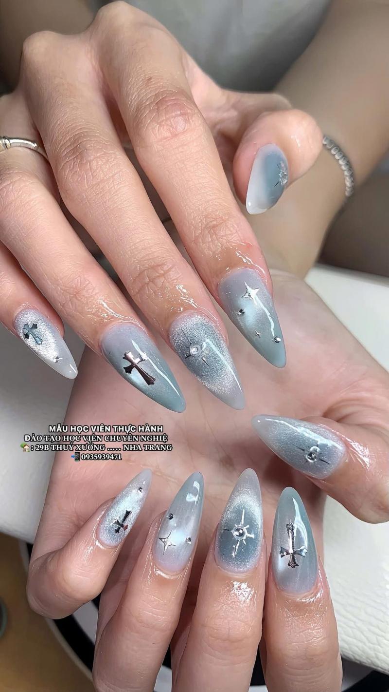 Út Nails Beauty World