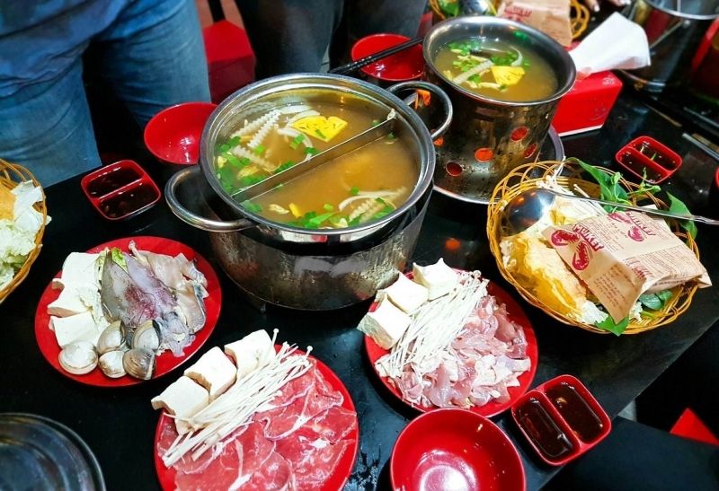 Uyên Ương Quán Uyên Ương Quán