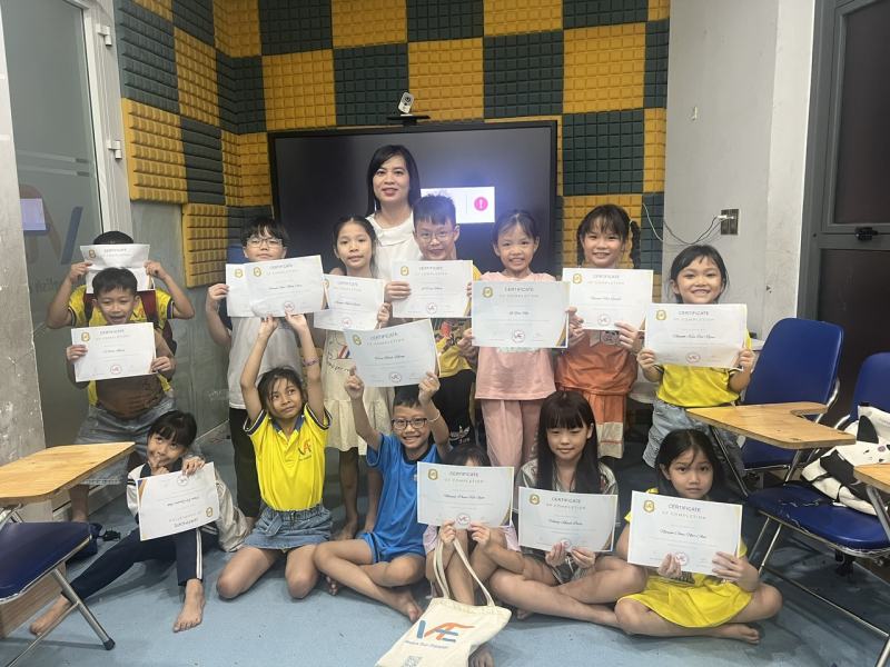 VAE - Anh Ngữ Quốc Tế Âu Á Việt