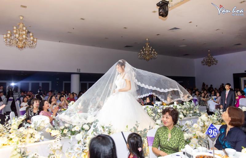 Nhà hàng tổ chức tiệc cưới nổi tiếng tại quận Cầu Giấy, Hà Nội