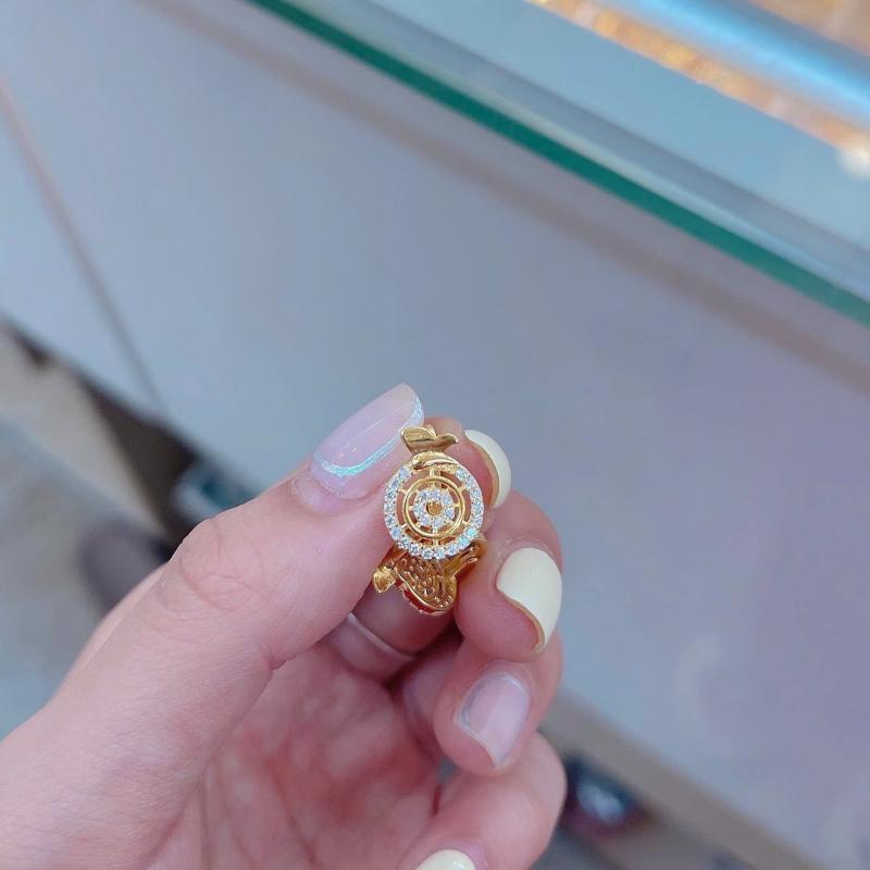 Vàng Bạc Hồng Ngọc