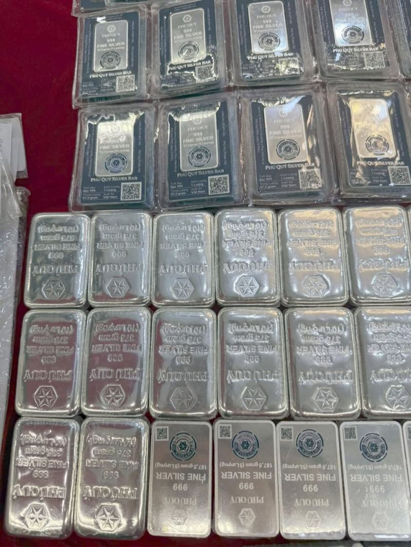 Vàng Bạc Kiên Thơm