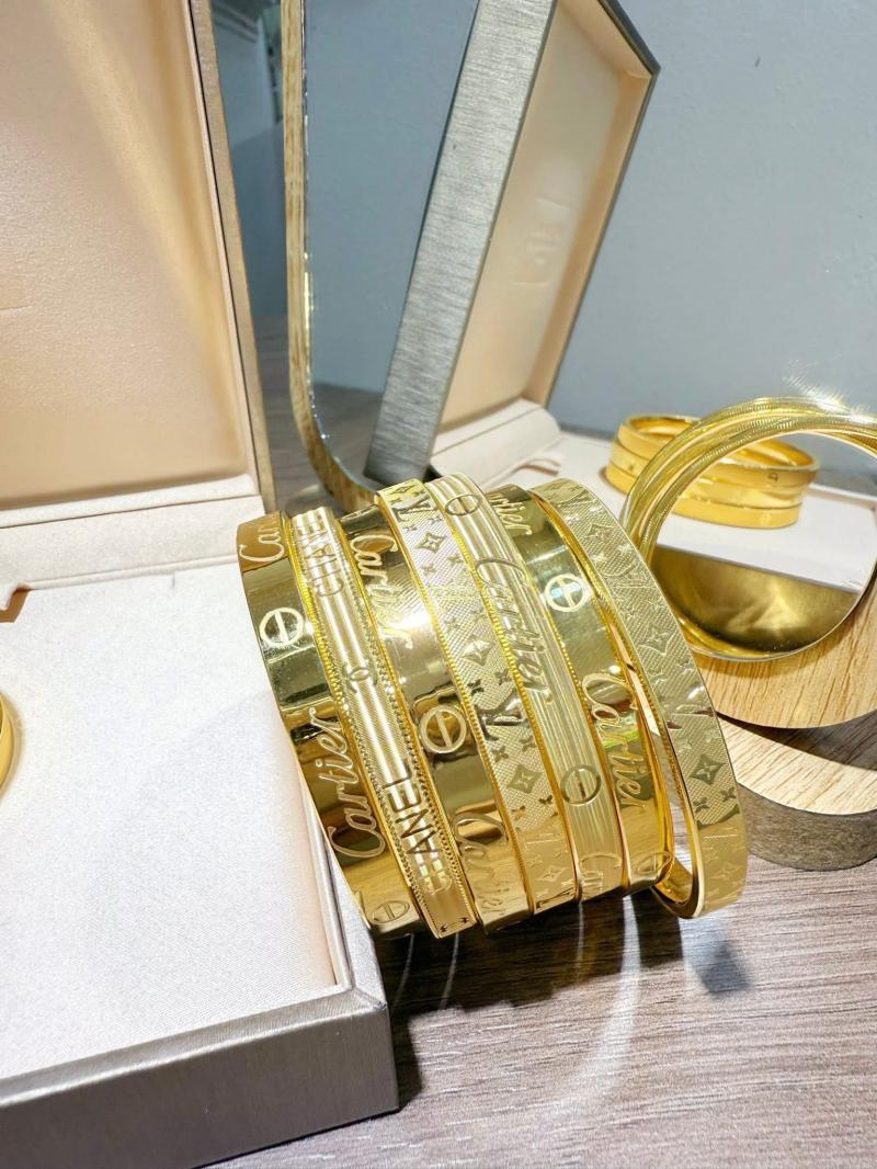 Vàng bạc Mạnh Tùng