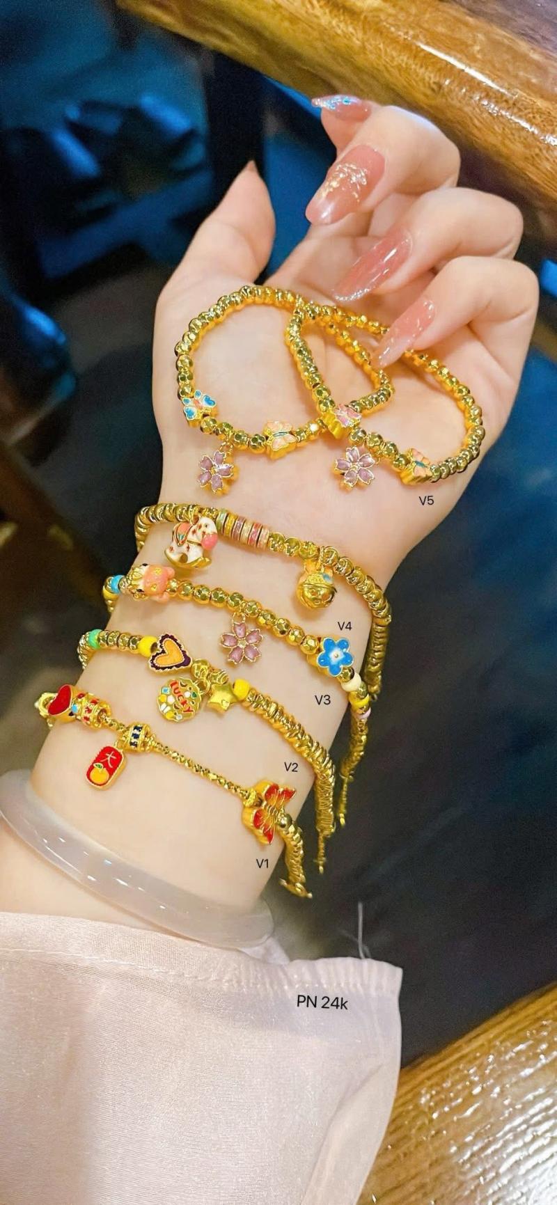 Vàng Bạc Quân Chính