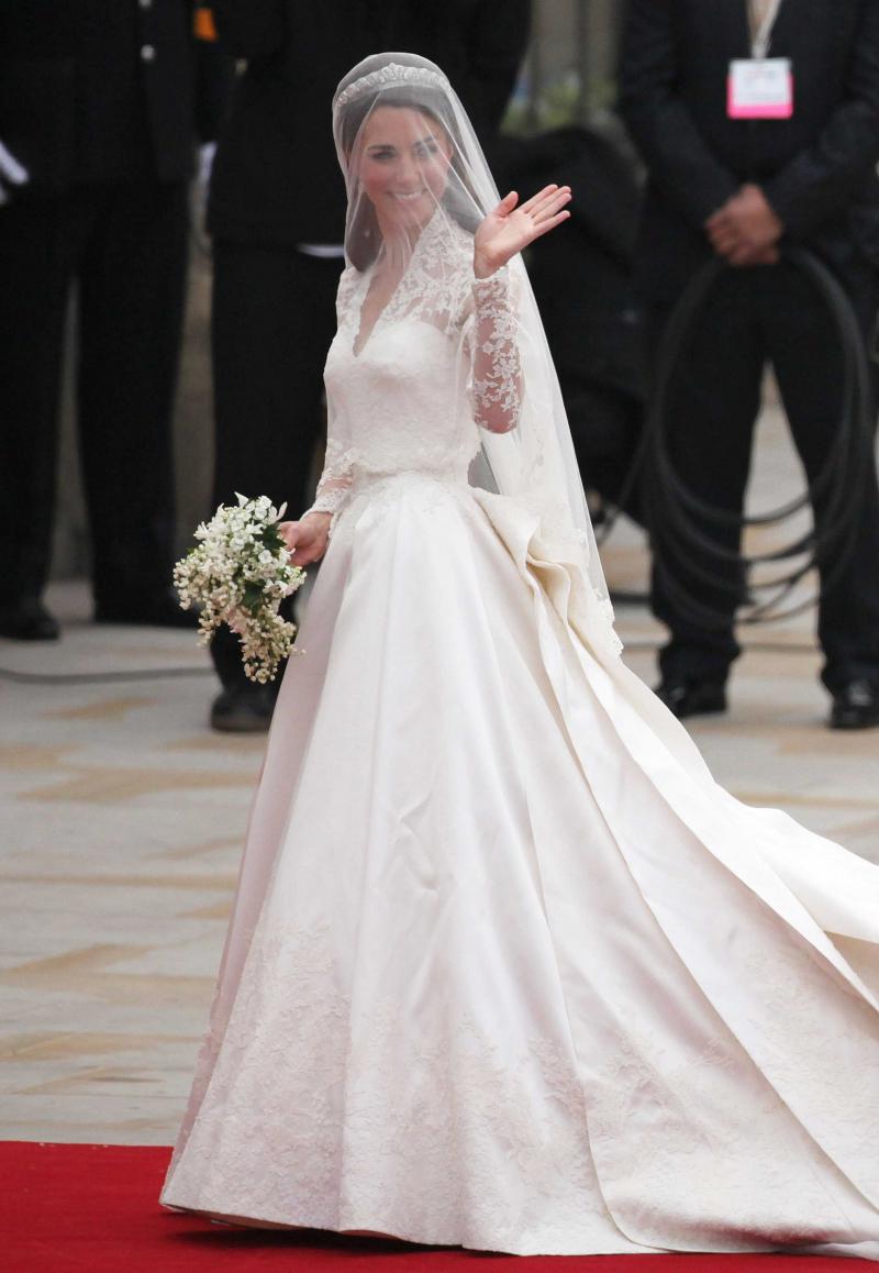 Đây chính là bộ váy cưới được thiết kế dành riêng cho Kate Middleton - vợ của Hoàng tử William (Anh Quốc).