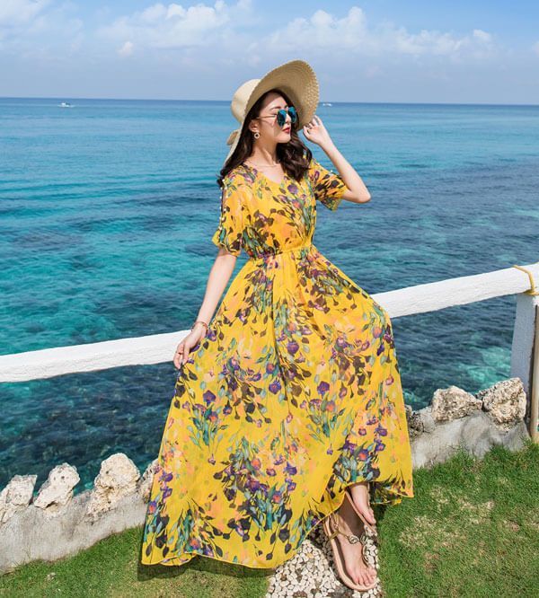 Top 10 Kiểu váy đi biển đẹp nhất bạn không thể bỏ qua - toplist.vn