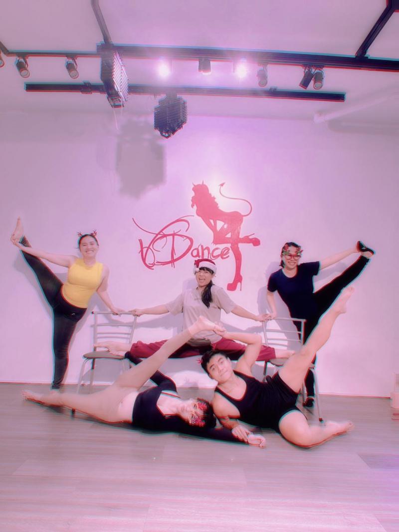 Lớp sexy dance tại VDANCE Studio