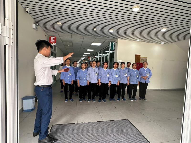 Vệ sinh công nghiệp CleanHouse