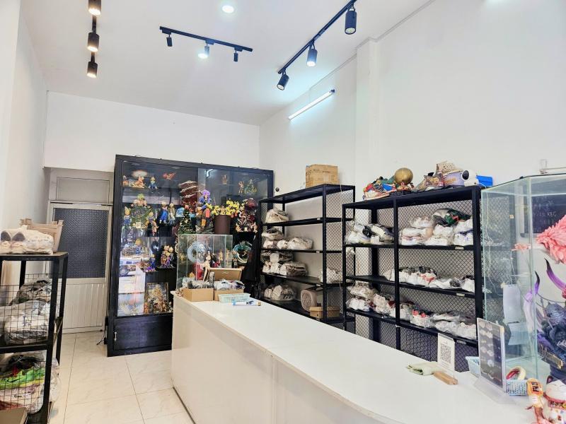 Vệ Sinh Giày Cần Thơ