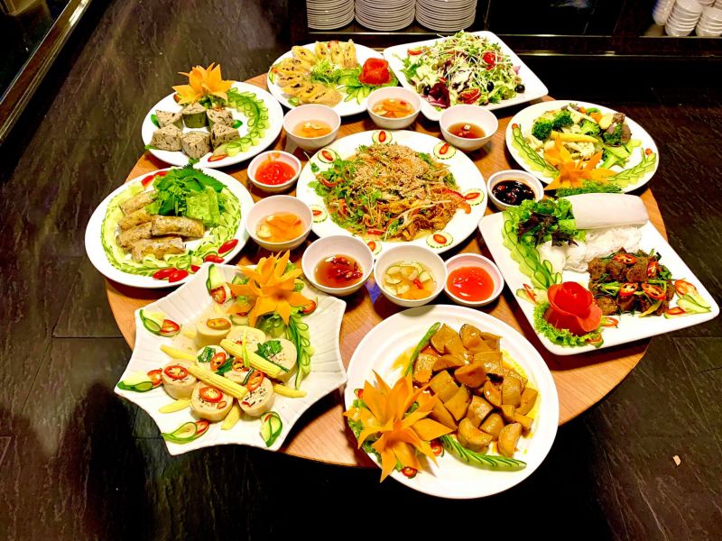 Vegan Family - Nhà Hàng Chay - Thực Phẩm Chay