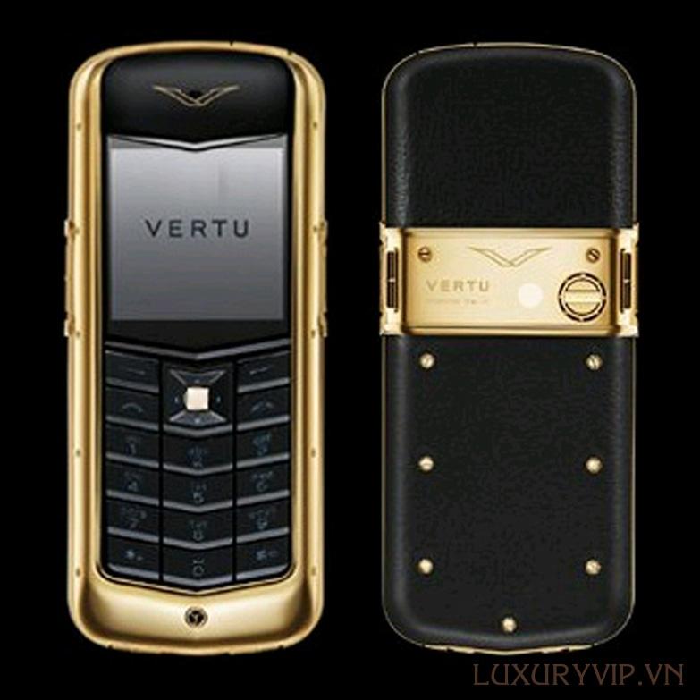 Vertu Constellation (Giá khoảng 133 triệu đồng)  