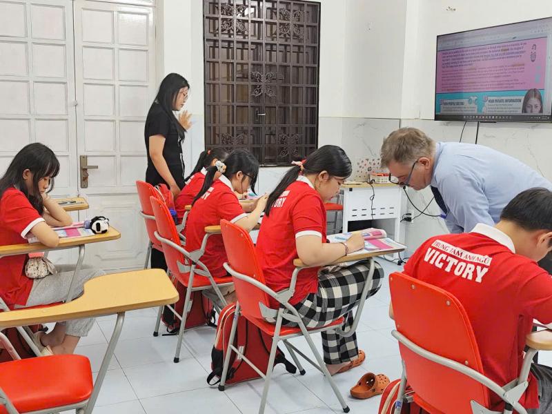 Victory English Center