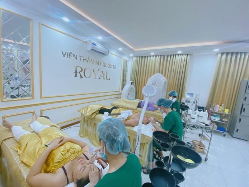 Viện thẩm mỹ Quốc tế Royal