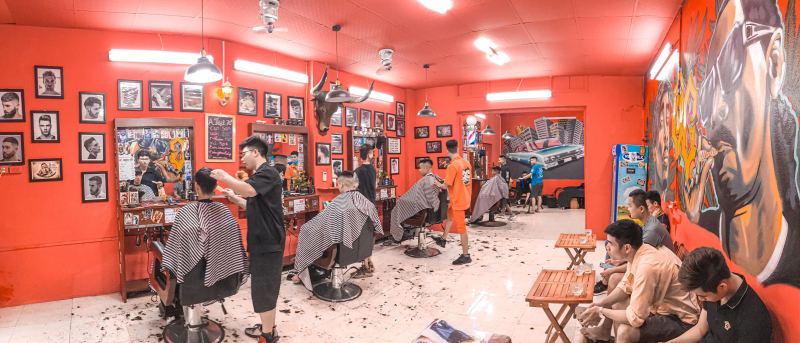 Tìm kiếm một địa chỉ cắt tóc nam đẹp tại Bắc Ninh? Đừng bỏ qua tiệm cắt tóc đẳng cấp này, nơi có những nhà tạo mẫu tóc tài năng và nhiệt tình đón chào khách hàng. Hãy xem ảnh để bắt đầu trải nghiệm của bạn.