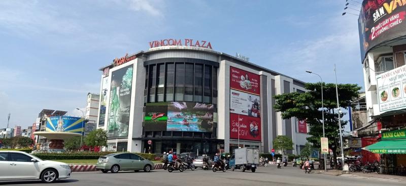 Vincom Plaza Hùng Vương