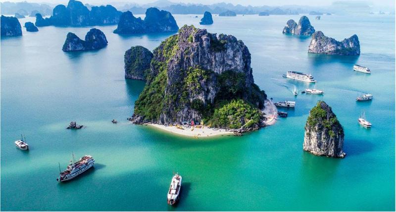 Ha Long Bay