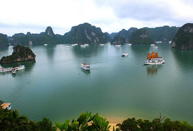 Top 12 Vịnh Biển Đẹp Nhất Việt Nam - Toplist.Vn