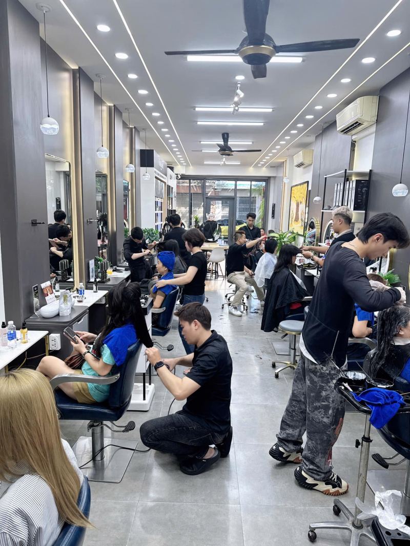 Vinh Hair Salon