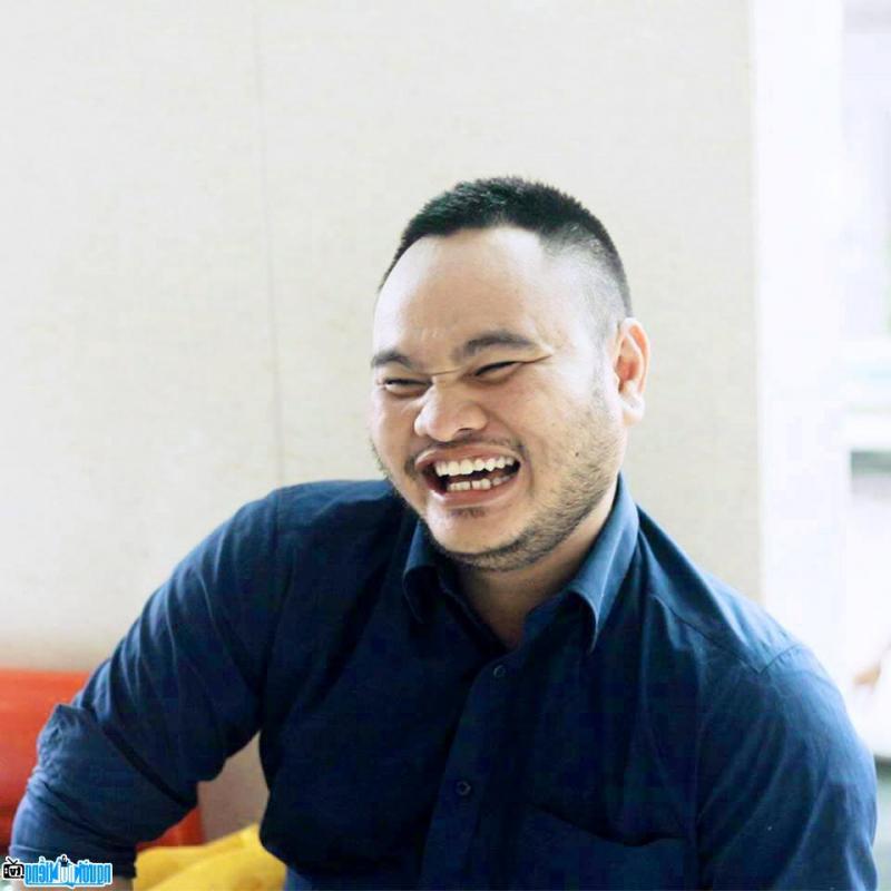 Vinh Râu