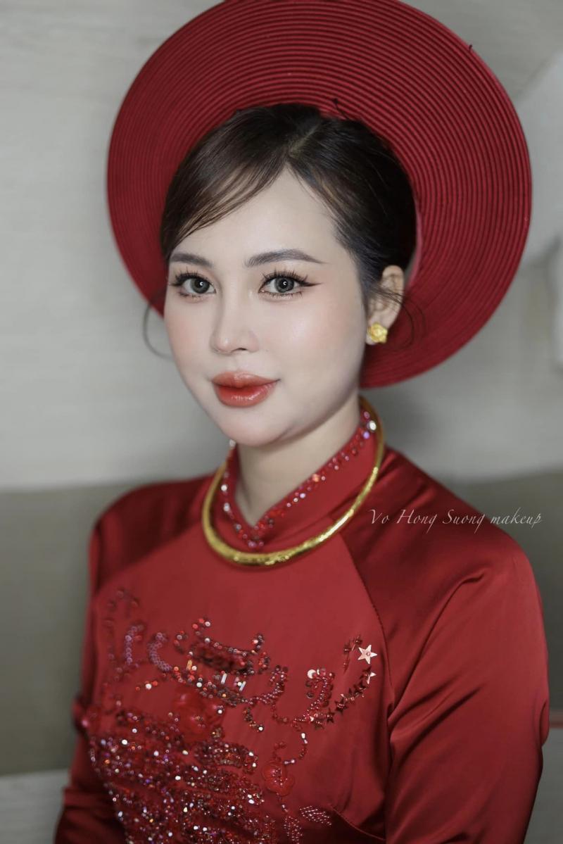 Vo Hong Suong Makeup