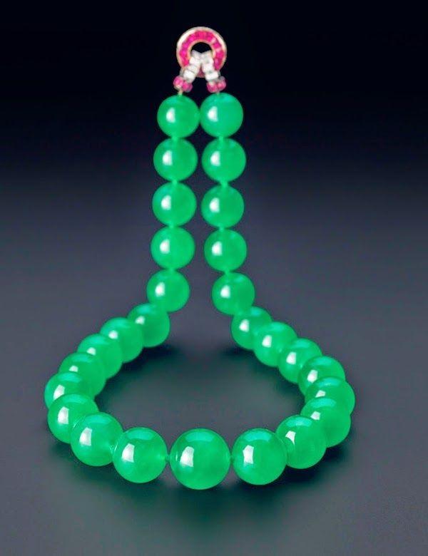 Vòng cổ Hutton-Mdivani Jadeite