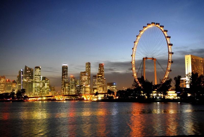 Vòng quay khổng lồ Singapore Flyer