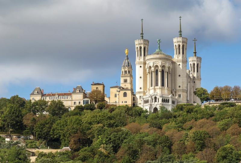 Vương cung thánh đường Đức Bà Fourvière