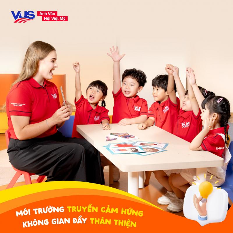 VUS - Tiếng Anh phát triển toàn diện